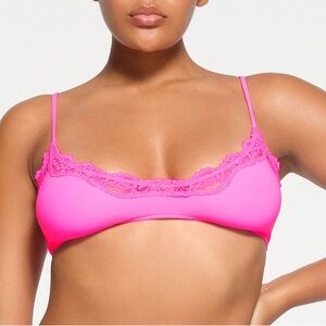 NWT. SKIMS SCOOP BRALETTE 💓Size 4X💓
